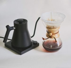 goldstruck chemex pour over coffee brewing