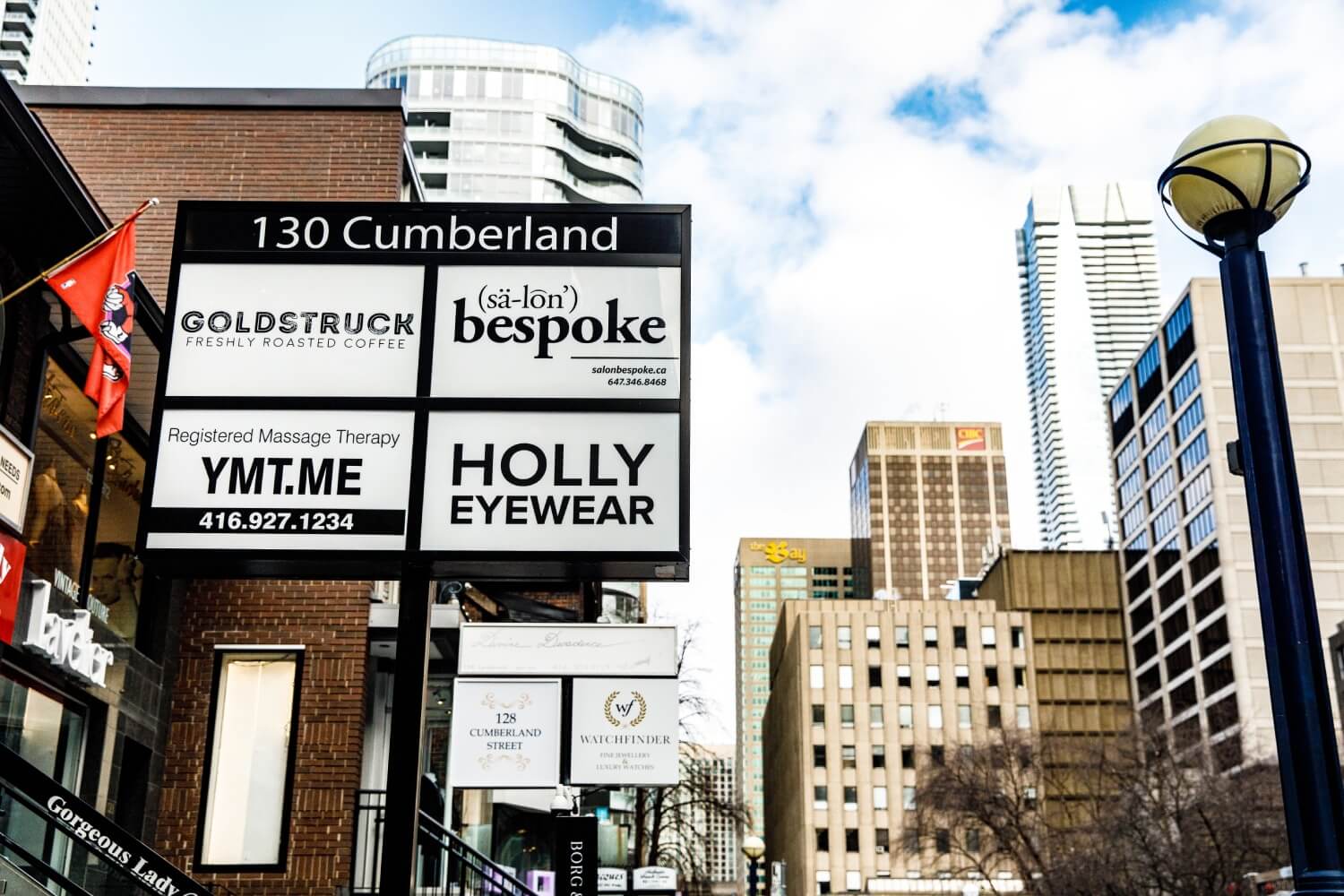 goldstruck yorkville sigange